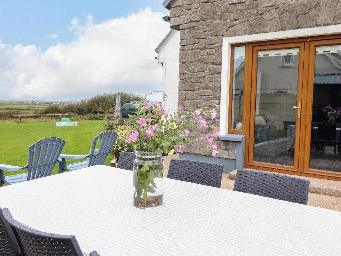 Cherry Blossom Cottage Ennis Exterior photo